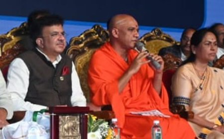 ಒಕ್ಕಲಿಗ ಸಮುದಾಯಕ್ಕೆ ಸಮಸ್ಯೆಯಾಗುವಂತಹ ಸಂದರ್ಭ ಬಂದರೆ 1993ರಲ್ಲಿ ನಡೆದಂತಹ ದೊಡ್ಡ ಹೋರಾಟಕ್ಕೆ ನಾಂದಿ ಆಗಲಿದೆ - ಡಾ. ಶ್ರೀ ನಿರ್ಮಲಾನಂದನಾಥ ಸ್ವಾಮೀಜಿ