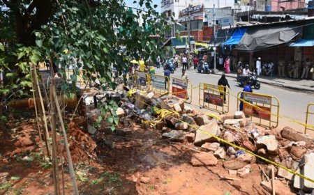 ಬೌರಿಂಗ್‌ ಆಸ್ಪತ್ರೆಯ ಕಾಂಪೌಂಡ್‌ ಕುಸಿದು 7 ಮಂದಿ ಮೃತ - ಯುಡಿಆರ್‌ ಪ್ರಕರಣ ದಾಖಲು...!?